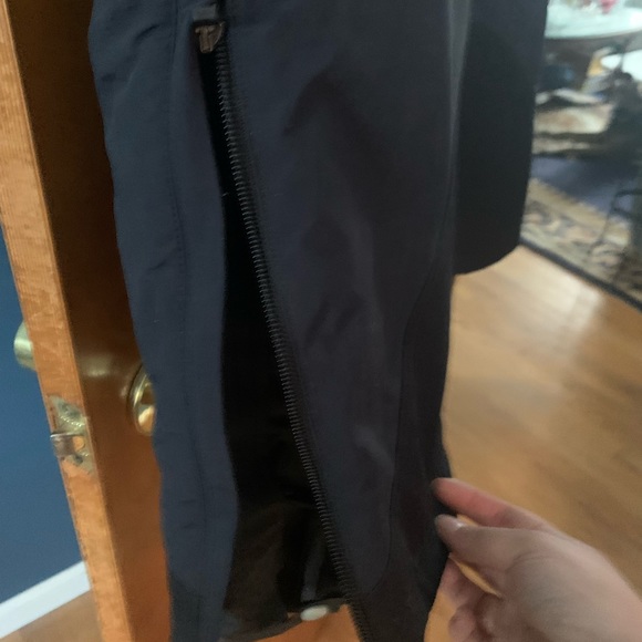 L.L.Bean Women’s snow pants - Picture 2 of 5